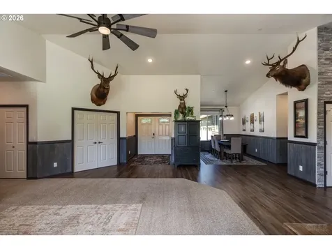 18210 Seigert Road Vernonia OR 97064