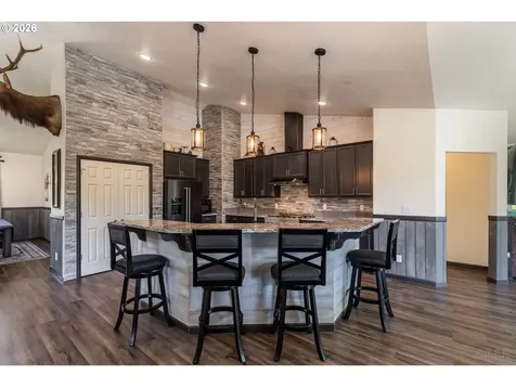 18210 Seigert Road Vernonia OR 97064