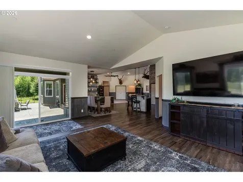 18210 Seigert Road Vernonia OR 97064