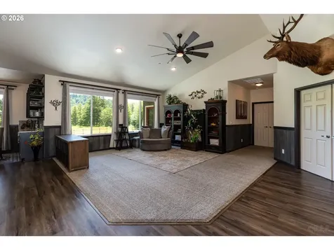 18210 Seigert Road Vernonia OR 97064