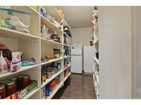 1978 Furlong Court West Linn OR 97068