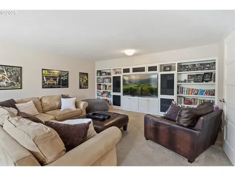 1978 Furlong Court West Linn OR 97068