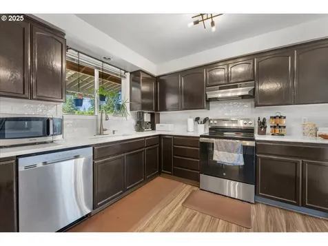 1279 SE Wendy Avenue Gresham OR 97080