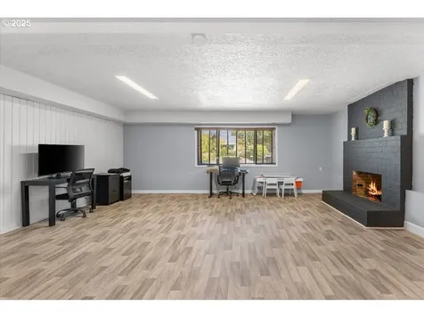 1279 SE Wendy Avenue Gresham OR 97080