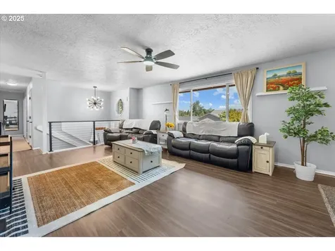 1279 SE Wendy Avenue Gresham OR 97080