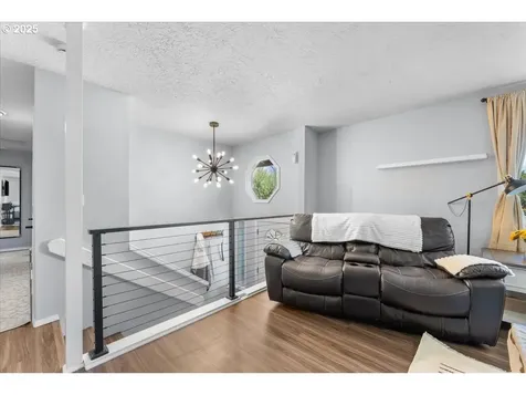1279 SE Wendy Avenue Gresham OR 97080