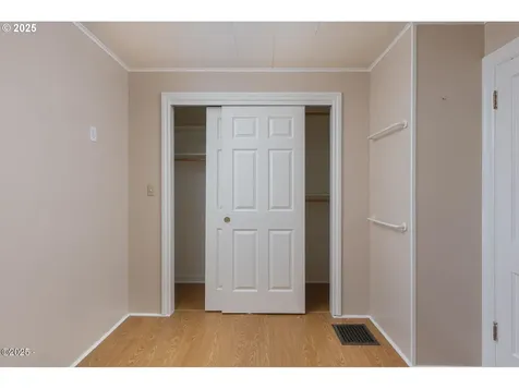 870 SW 10th Street Lincoln City OR 97367