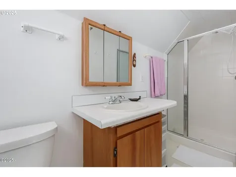 870 SW 10th Street Lincoln City OR 97367