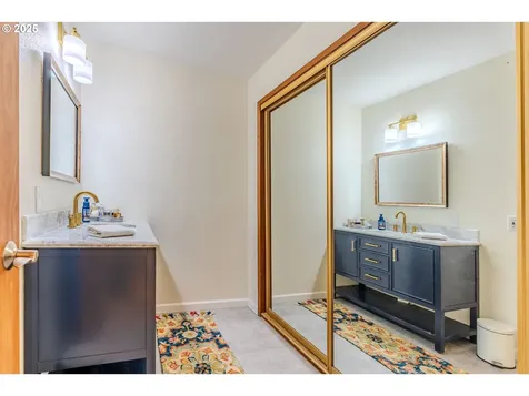 41920 SE Gordon Creek Road Corbett OR 97019
