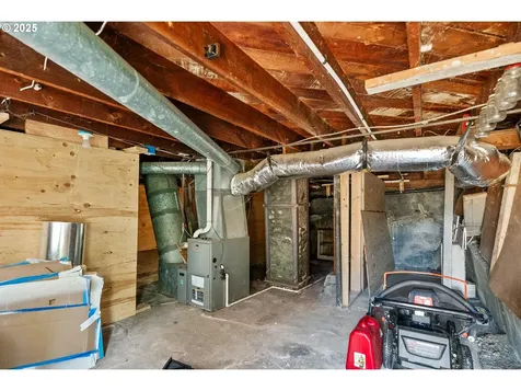 309 SE Ella Street Roseburg OR 97470