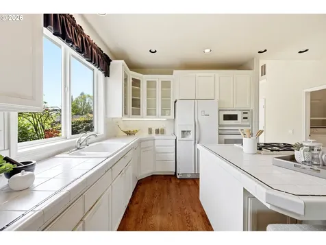 16190 NW Canterwood Way Portland OR 97229