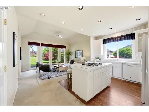 16190 NW Canterwood Way Portland OR 97229