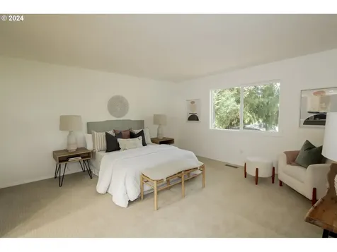 7705 SW Gentle Woods Drive Portland OR 97224