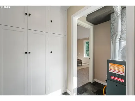 5324 SE Flavel Street Portland OR 97206