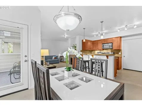 595 NW Lost Springs Terrace Portland OR 97229
