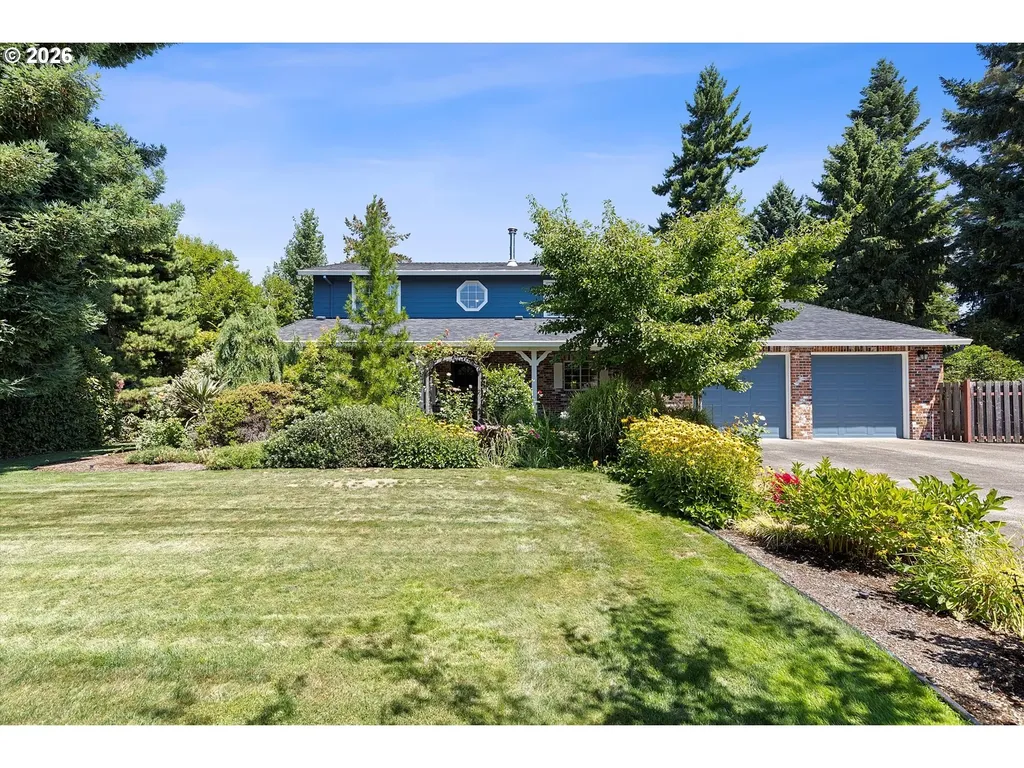 339 NE South Shore Road Portland OR 97211
