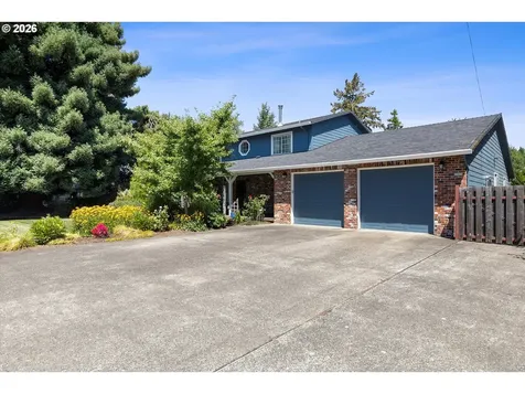 339 NE South Shore Road Portland OR 97211