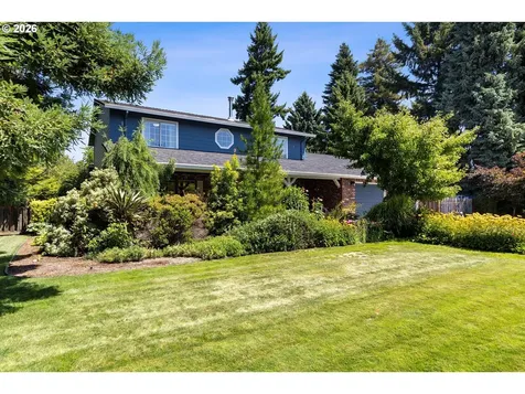 339 NE South Shore Road Portland OR 97211