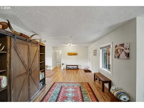 43417 Thomas Creek Drive Scio OR 97374