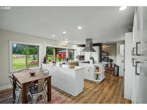 43417 Thomas Creek Drive Scio OR 97374
