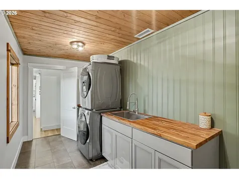 43417 Thomas Creek Drive Scio OR 97374