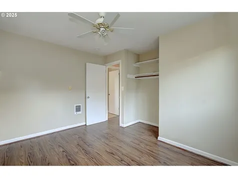 220 N Lieser Road Vancouver WA 98664