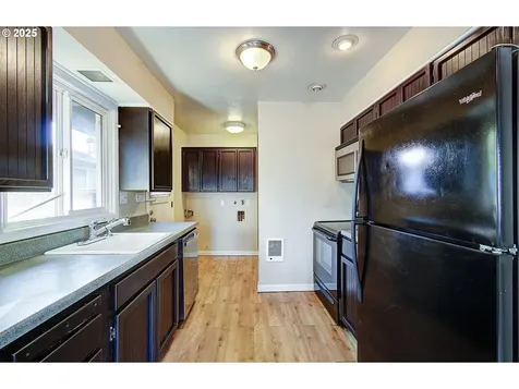 220 N Lieser Road Vancouver WA 98664