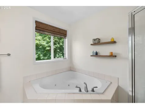 1055 Sunset Ridge Drive Washougal WA 98671