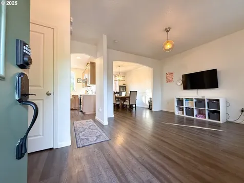 1055 Sunset Ridge Drive Washougal WA 98671