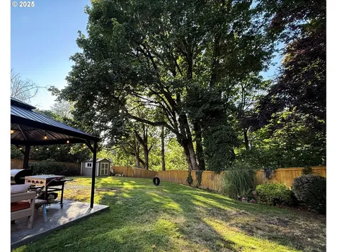 1055 Sunset Ridge Drive Washougal WA 98671