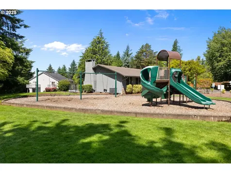 1055 Sunset Ridge Drive Washougal WA 98671