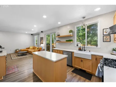 1055 Sunset Ridge Drive Washougal WA 98671