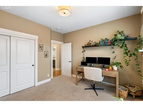 1516 NW 21st Place Battle Ground WA 98604
