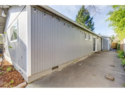 4104 SE 74th Avenue Portland OR 97206