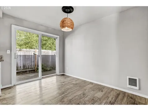 4104 SE 74th Avenue Portland OR 97206