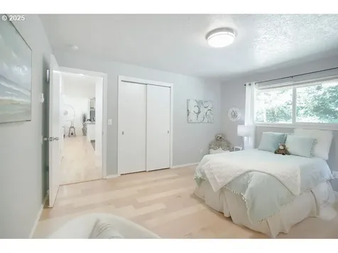 246 Laverne Drive Kalama WA 98625
