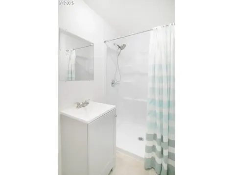 246 Laverne Drive Kalama WA 98625