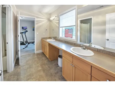 12401 NW 46th Avenue Vancouver WA 98685