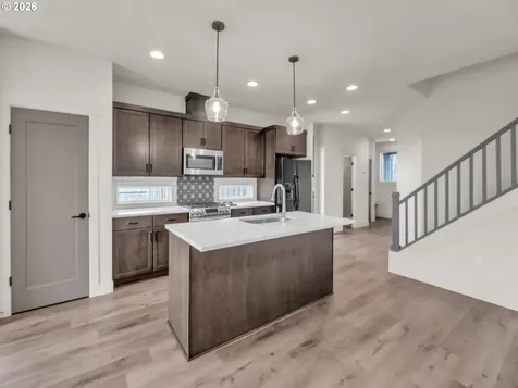 1956 SW 53rd Street Corvallis OR 97333