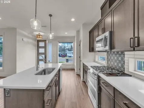 1956 SW 53rd Street Corvallis OR 97333