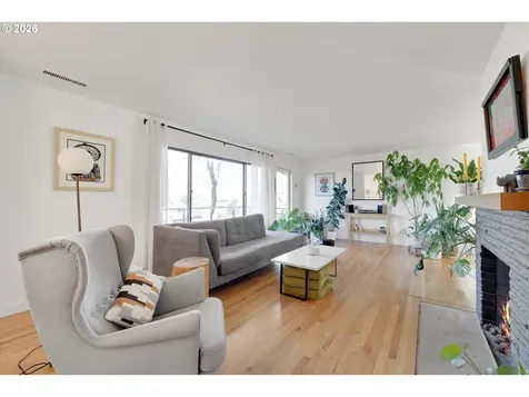 2400 SW 81st Avenue Portland OR 97225