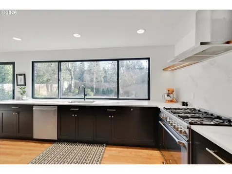 2400 SW 81st Avenue Portland OR 97225