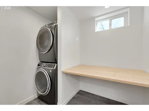 2400 SW 81st Avenue Portland OR 97225