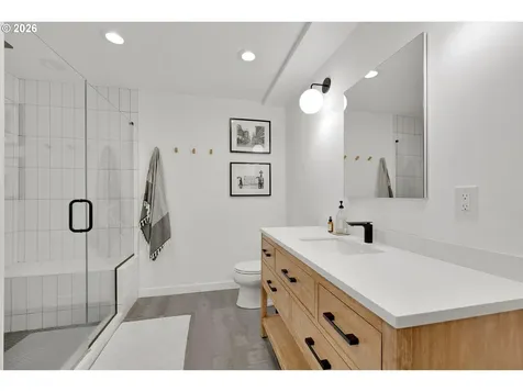 2400 SW 81st Avenue Portland OR 97225