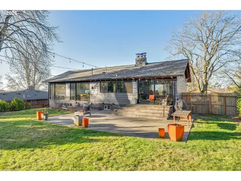 2400 SW 81st Avenue Portland OR 97225