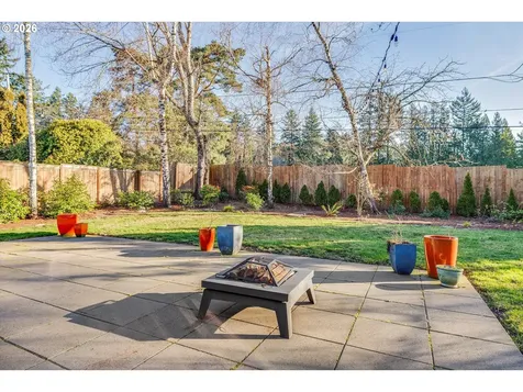2400 SW 81st Avenue Portland OR 97225