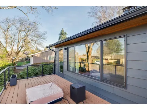 2400 SW 81st Avenue Portland OR 97225