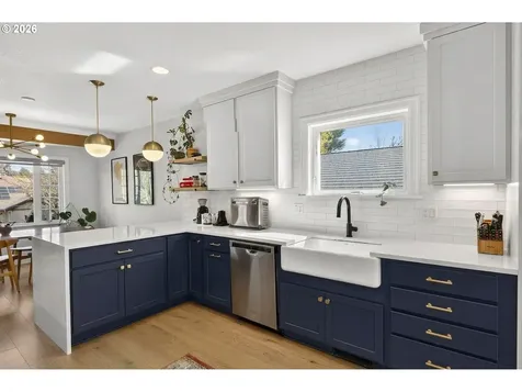 3734 SE Rex Street Portland OR 97202