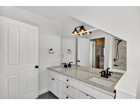 3734 SE Rex Street Portland OR 97202