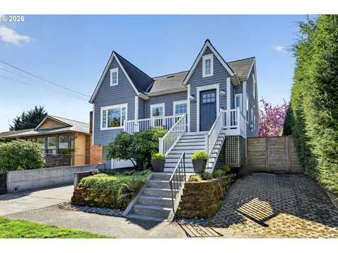 3734 SE Rex Street Portland OR 97202